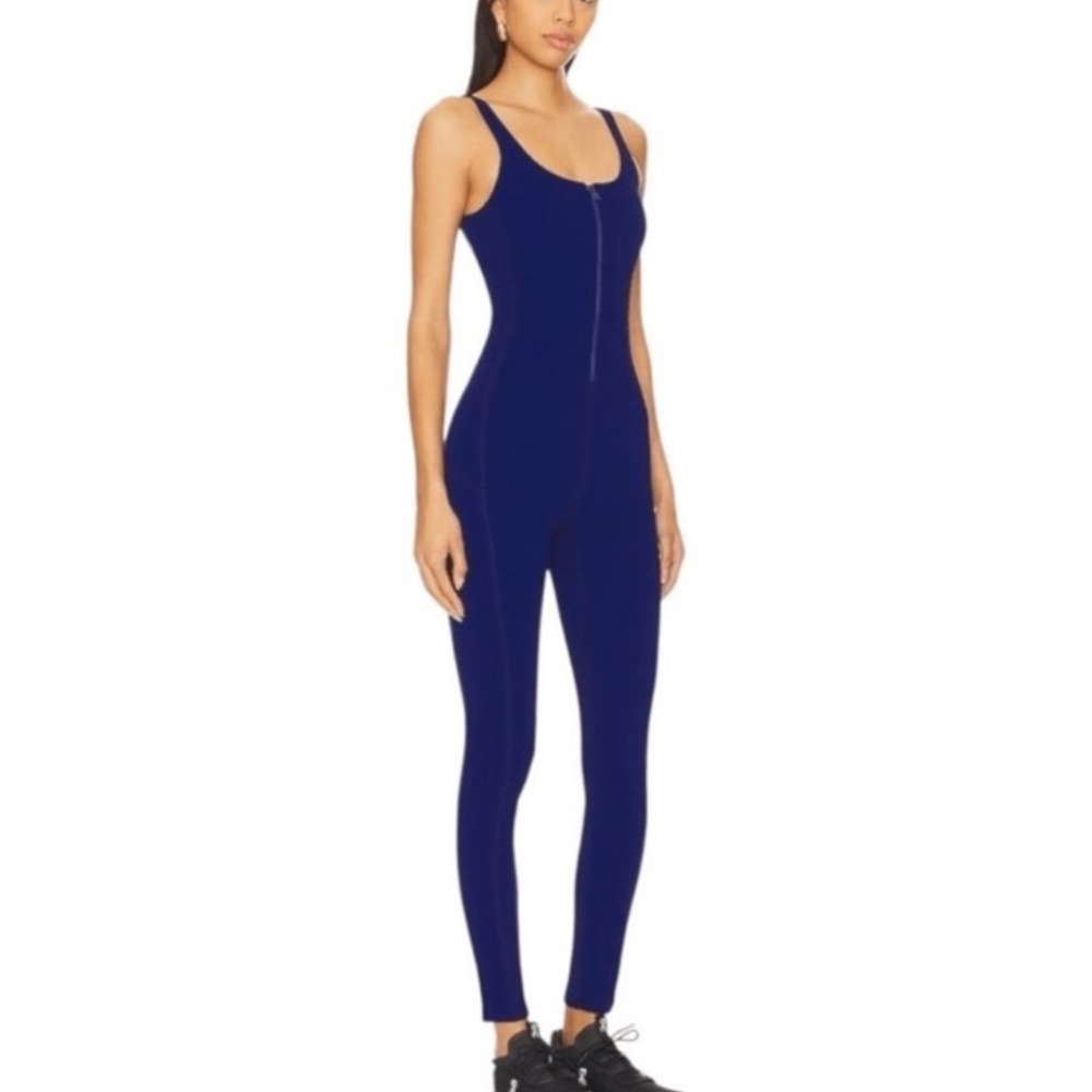 18. NWT Gigi C Merit Jumpsuit Catsuit Royal Blue - size Medium